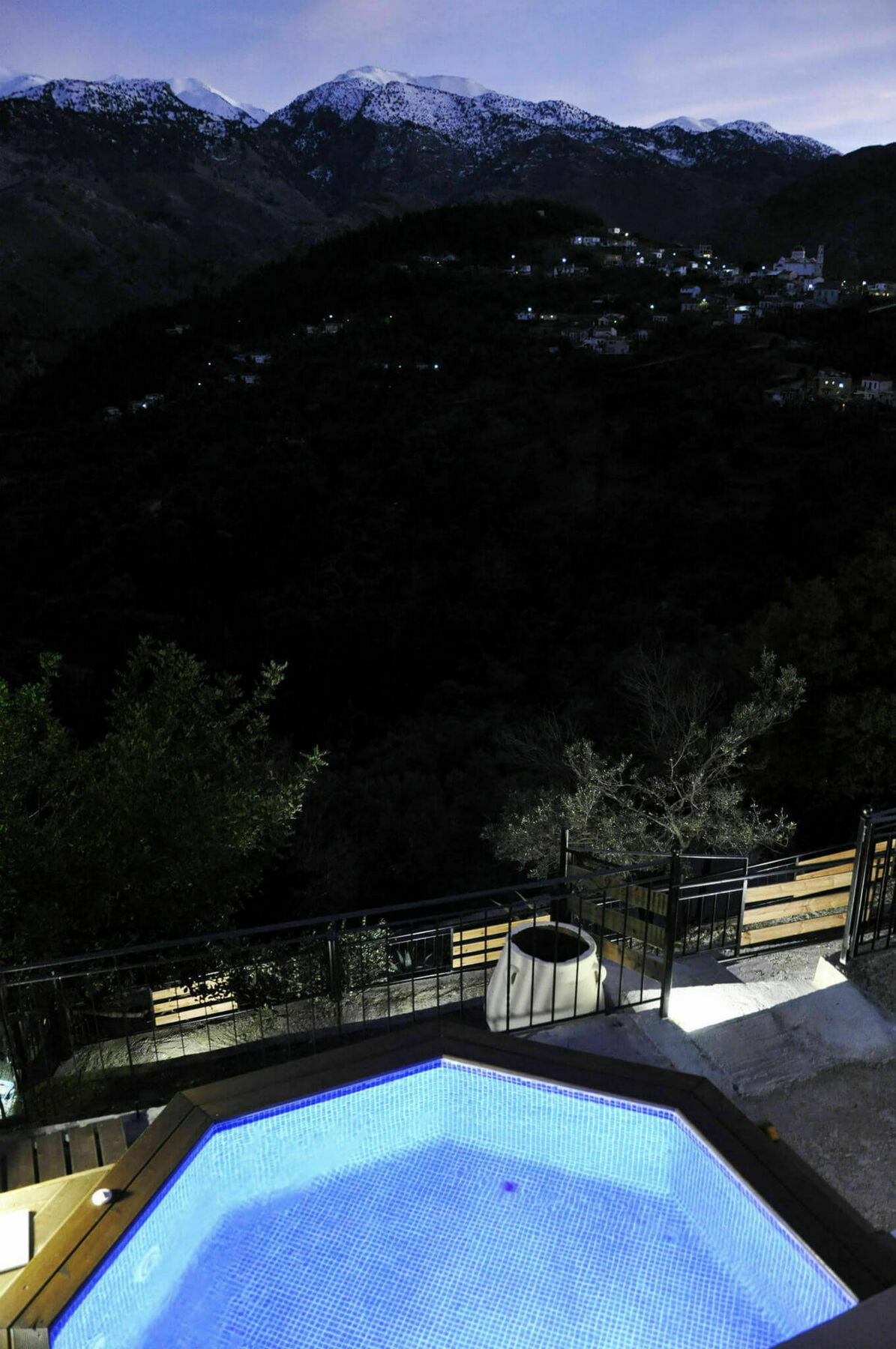 Villa Lakki Heated Round Pool Jacuzzi Lakkoi Luaran gambar